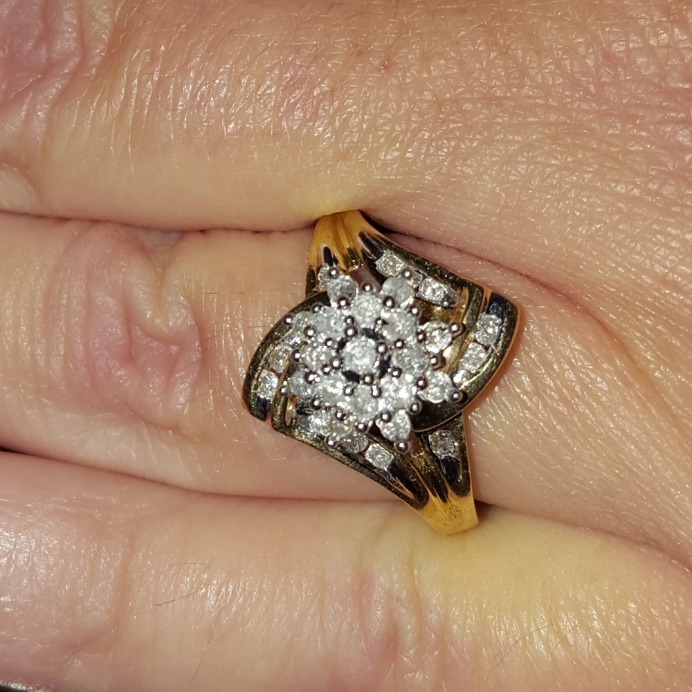 Diamond ring